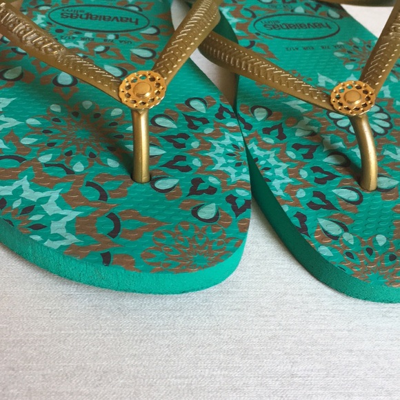 Havaianas Flip Flops - Picture 4 of 5